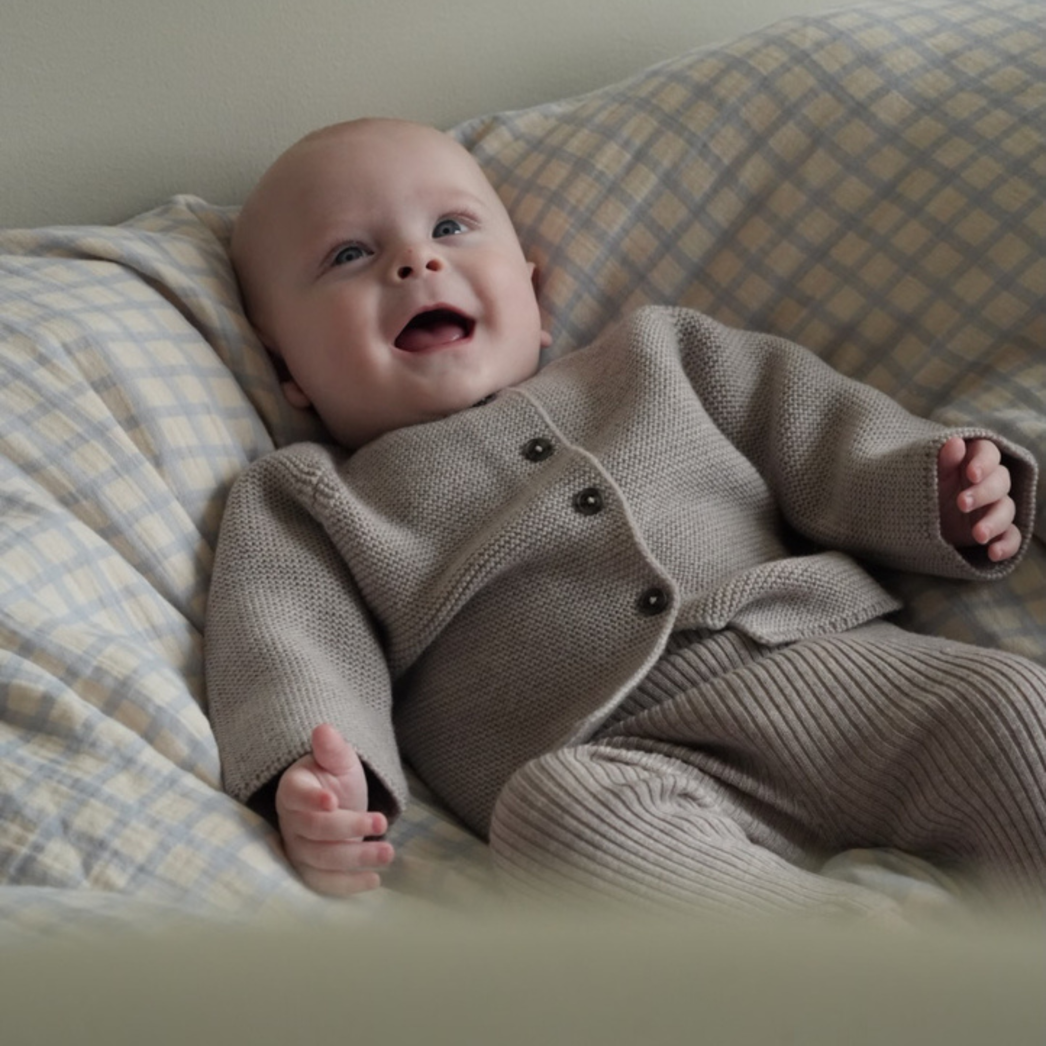 Cardigan Emil in camel melange